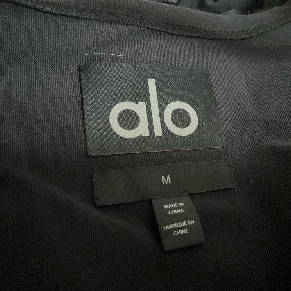 Alo Yoga Main Act Corset Puffer Black M - Picture 9 of 16